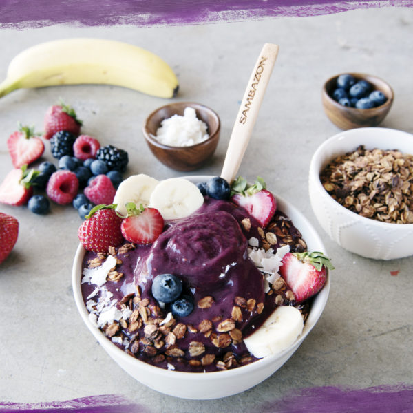 Best Almond Butter Acai Bowl Recipe with Healthy Fats | Sambazon